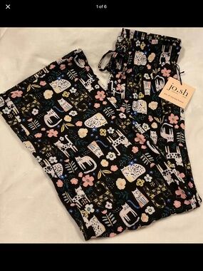 Jo•sh Black Floral & Cat Print Lounge Pants